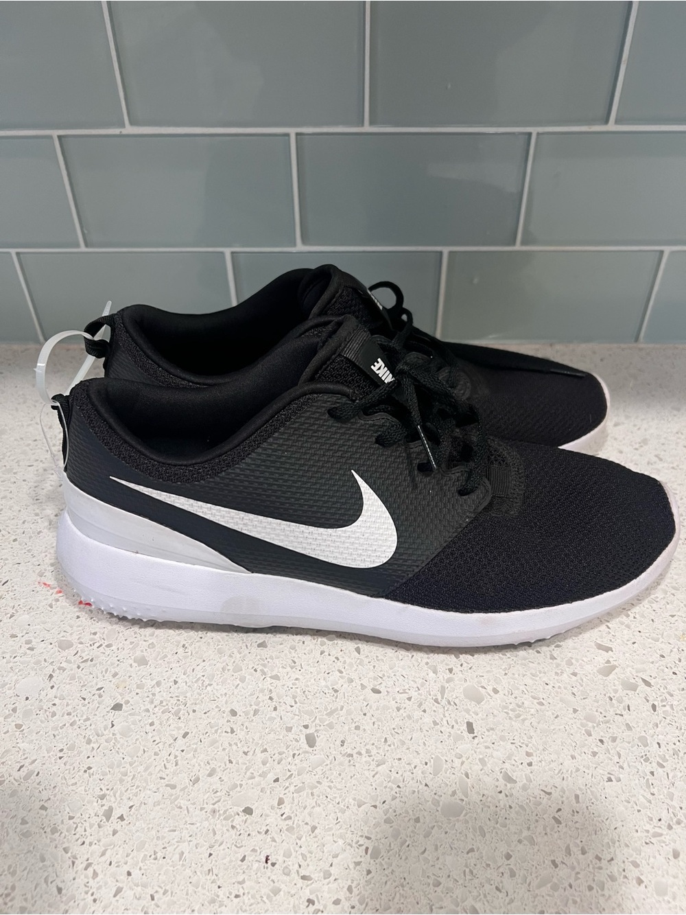 Nike Roshe spikeless golf shoes
